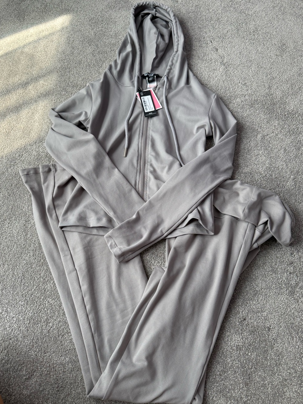 PrettyLittleThing Light Gray Hooded Tracksuit - Zip Front